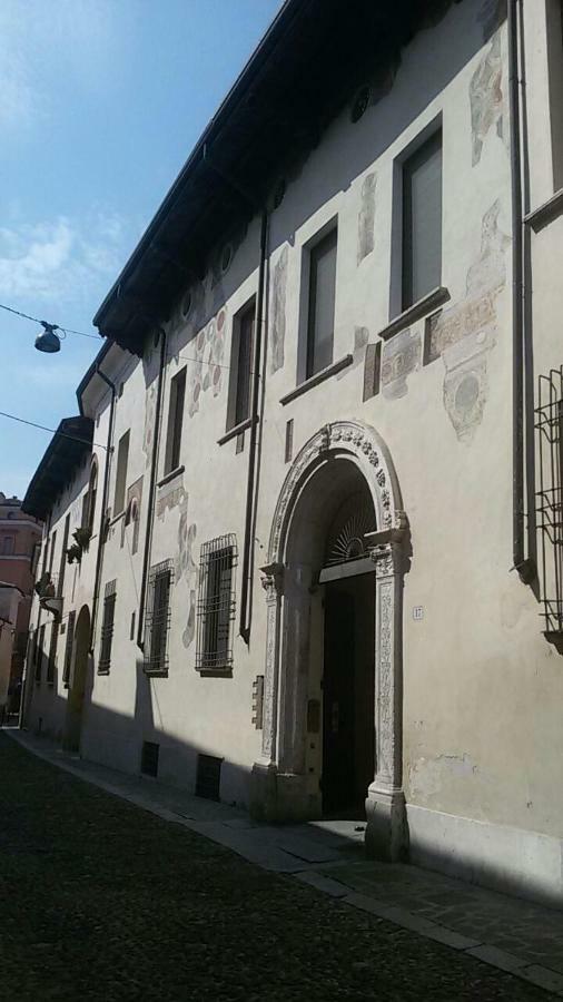 Apartamento Palazzo Guerrieri Da Fermo Mantua Exterior foto
