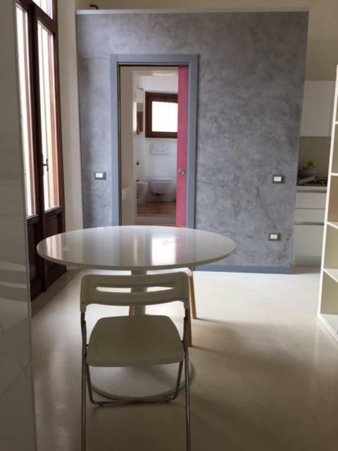 Apartamento Palazzo Guerrieri Da Fermo Mantua Exterior foto